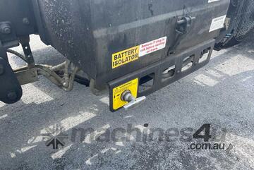 Iveco 2011   ACCO Cab Chassis