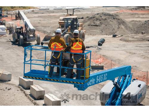 QLD ACCESS - GENIE -  S-85XC Telescopic Boom Lift