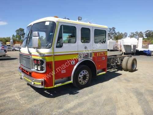 Freightliner  Cab chassis Truck