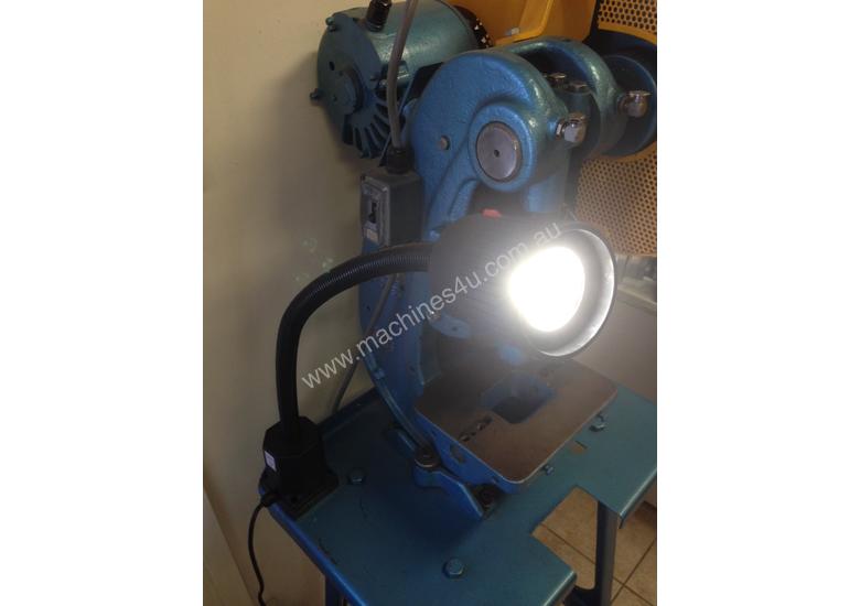 New 2018 steelmaster LED WORKLIGHT Base with Flexible Arm