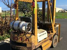 Toyota Forklift  FG18 - picture1' - Click to enlarge