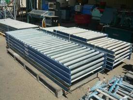 NEVER USED CONVEYOR GRAVITY ROLLERS/ 3M X 1M - picture1' - Click to enlarge