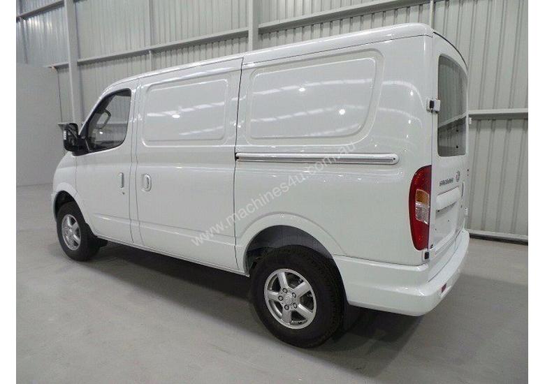 caption LDV V80 Van Van