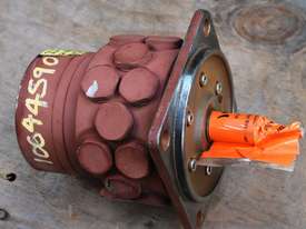 Hydraulic piston motor MKM 90 AZ10 - picture2' - Click to enlarge