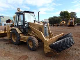 Caterpillar 428B Backhoe *CONDITIONS APPLY* - picture0' - Click to enlarge