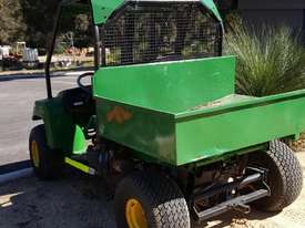 John Deere 850D Standard-Side by Side All Terrain Vehicle - picture1' - Click to enlarge