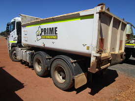 2010 Nissan UD Tipper Truck - picture1' - Click to enlarge