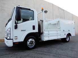 Isuzu NNR200 Road Maint Truck - picture0' - Click to enlarge