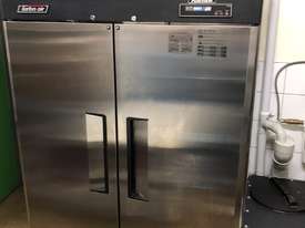 Turbo air upright freezer 2door - picture0' - Click to enlarge