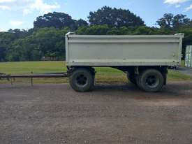 Tipper Dog Trailer - picture2' - Click to enlarge