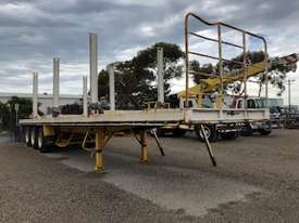 Flat bed Semi Trailer 40 foot  container locks - picture0' - Click to enlarge