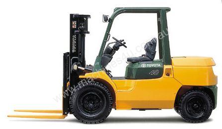3.5 - 5.0 Tonne 7-Series 4-Wheel Forklift