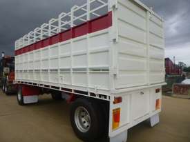 Wese Western Dog Stock/Crate Trailer - picture0' - Click to enlarge