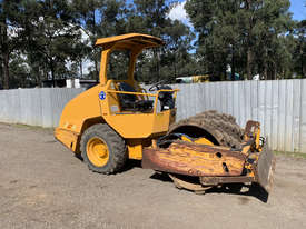 Dynapac CA134 Vibrating Roller Roller/Compacting - picture0' - Click to enlarge