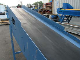 Incline Motorised Belt Conveyor - 3.3m long - picture2' - Click to enlarge