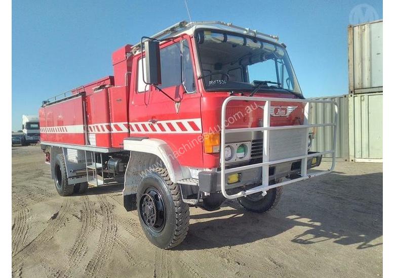 caption Hino GT175