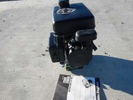 Robin EY08 2.0HP 4 Stroke Petrol Engine - picture1' - Click to enlarge