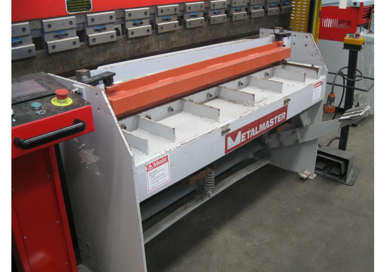 caption Hafco 1300 x 1.6mm Manual Guillotine