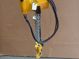 Chain Hoist Air - picture0' - Click to enlarge