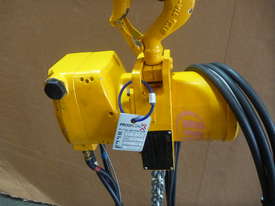 Chain Hoist Air - picture1' - Click to enlarge