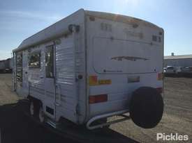 2004 Roadstar Voyager 4000 - picture2' - Click to enlarge