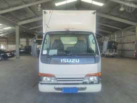 Isuzu NKR 200 - picture0' - Click to enlarge