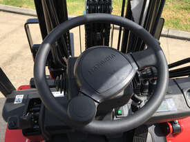 Brand New HangCha 3.5 Tonne  XF Series Diesel  Yanmar Forklift - picture2' - Click to enlarge