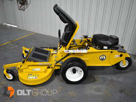 New Walker Model R Zero Turn Mower Residential Side Discharge Petrol - picture1' - Click to enlarge
