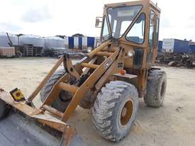 FURUKAWA FL70A LOADER - picture2' - Click to enlarge