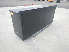 LOT # 0262 2.1m Work Bench/Tool Cabinet - picture1' - Click to enlarge