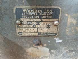 Wadkin radial arn/docking saw/trenching saw - picture1' - Click to enlarge