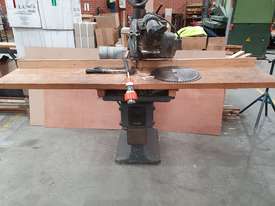 Wadkin radial arn/docking saw/trenching saw - picture2' - Click to enlarge