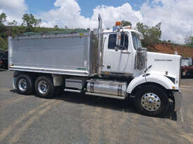 Western Star 4864FX Tipper Truck - picture1' - Click to enlarge
