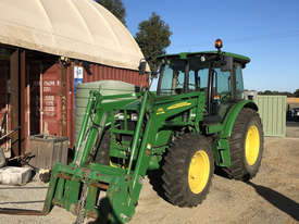 John Deere 5093E FWA/4WD Tractor - picture0' - Click to enlarge