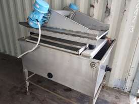 Vegetable & Salad Washing Unit - picture2' - Click to enlarge