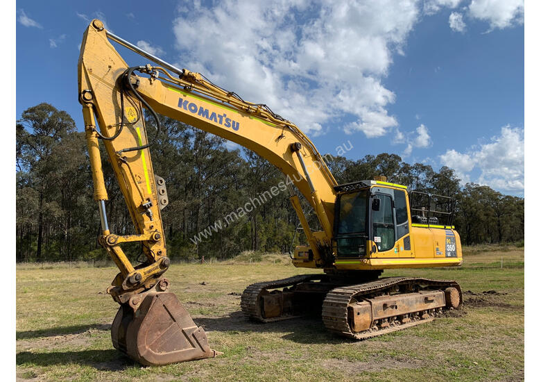 caption Komatsu PC350LC-8 Tracked-Excav Excavator