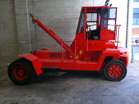HIRE or BUY 16T 20-40 Foot Container Stacker Forklift (5 high) - picture0' - Click to enlarge