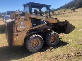 Mustang 940 Skid Steer - picture0' - Click to enlarge