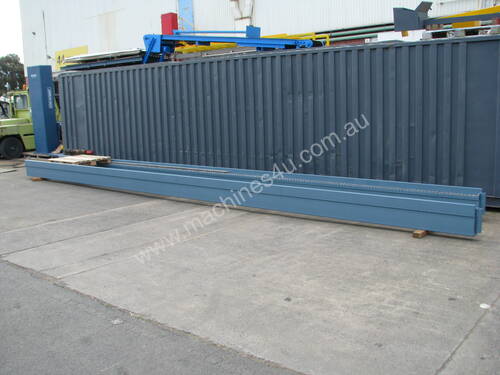 Heavy Duty Pallet Conveyor Twin Roller - 10.7m long