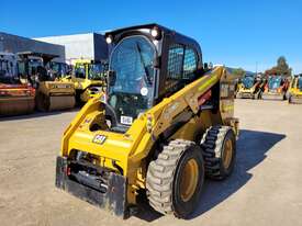 2019 CAT 246D SKID STEER LOADER WITH LOW 150 HOURS, 4 IN 1, PREMIUM OPTIONS AND FULL CIVIL SPEC - picture0' - Click to enlarge