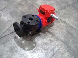 Magnetic Drive Chemical Transfer Pump, IN/OUT: 38mm Dia, 150Lt/min - picture0' - Click to enlarge