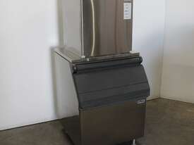 Simag SVD222A Ice Machine - picture0' - Click to enlarge