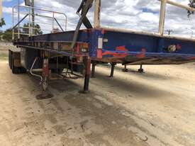 Trailer A Trailer Tri 24ft tray No list SN1023 1TPM851 - picture1' - Click to enlarge
