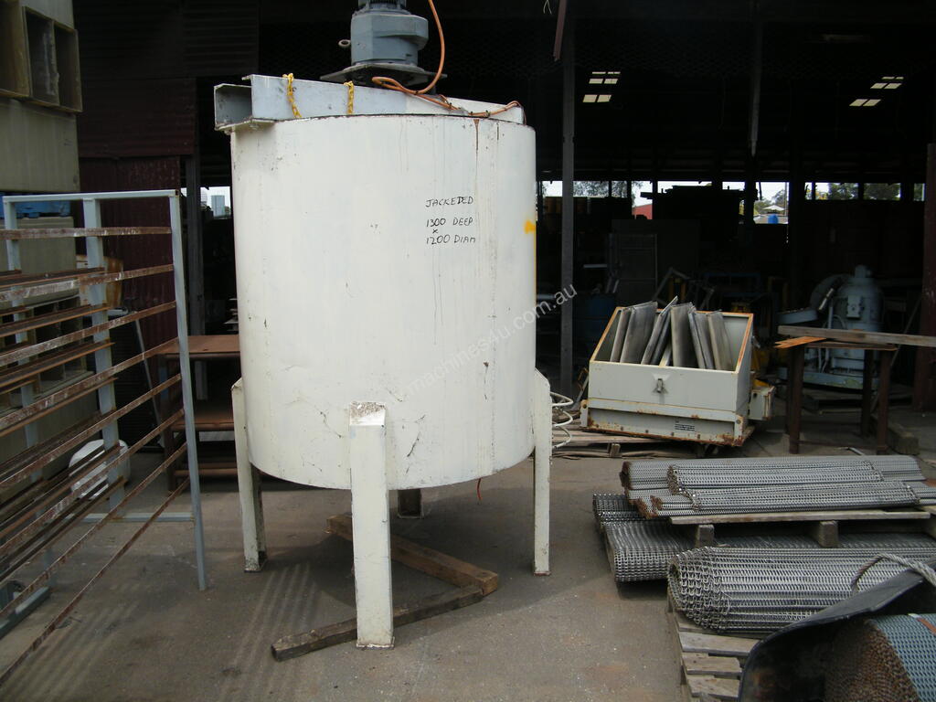 Used mild steel mixer with jacket Ribbon Mixers in WINGFIELD, SA