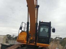 2018 JCB Excavator - picture1' - Click to enlarge