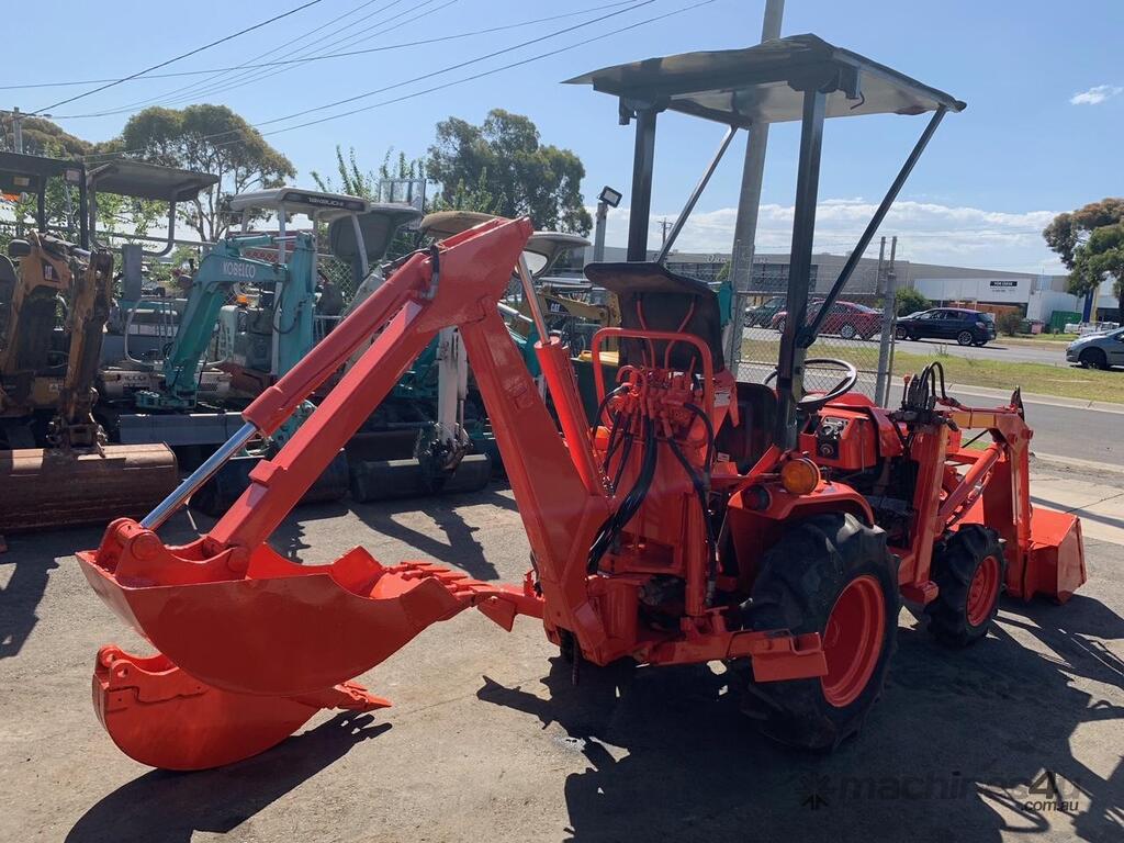 Used Kubota B7200 HST Backhoe In BROOKLYN, VIC