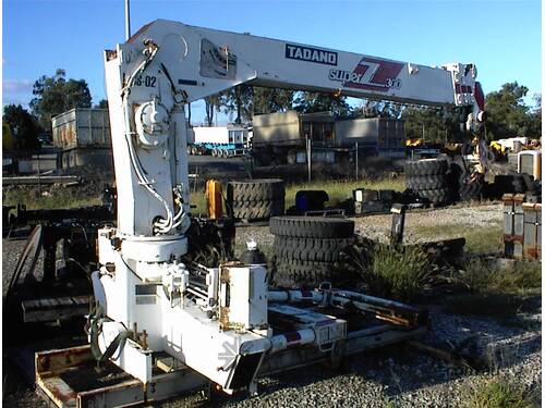 Tadano truck mount crane