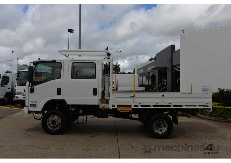 Buy Used 17 Isuzu Nps Service Trucks In Listed On Machines4u