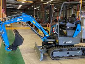 Huski M28U Mini Excavator ex demo - picture1' - Click to enlarge