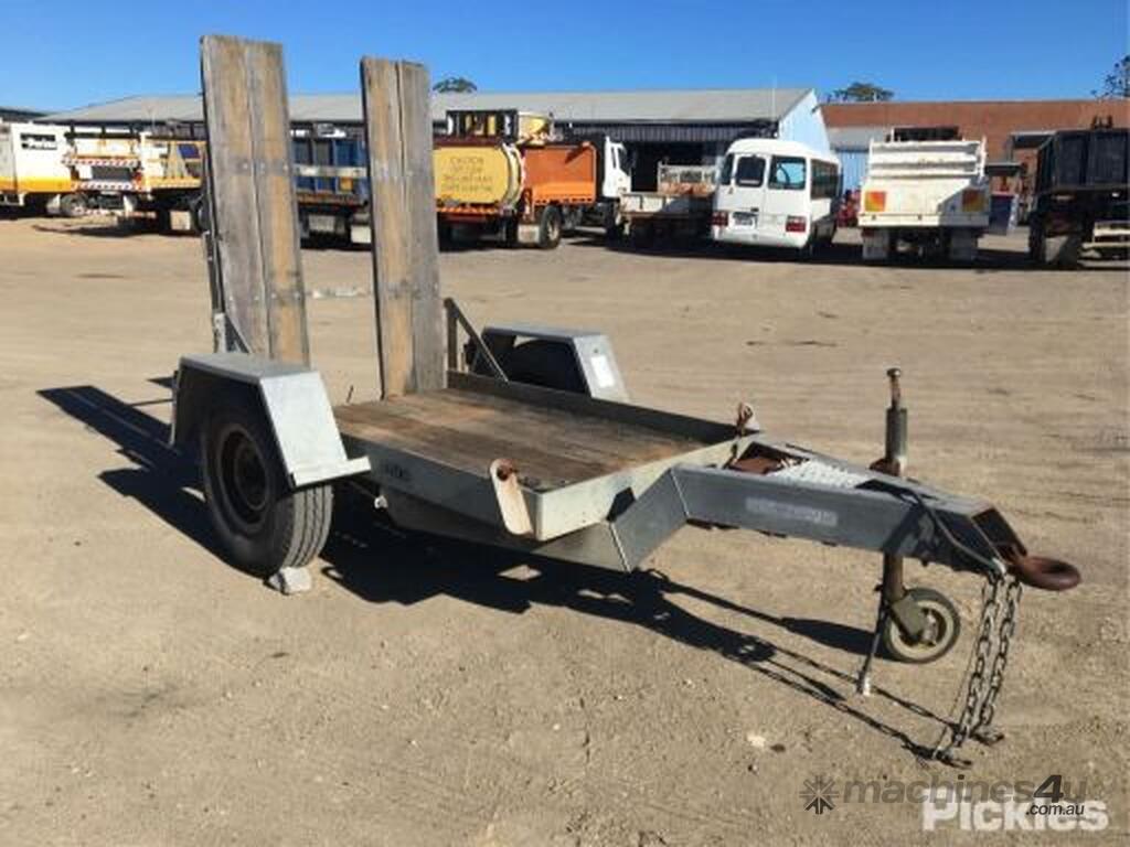 Buy Used swiftco 1997 Swiftco Trailers in , - Listed on Machines4u